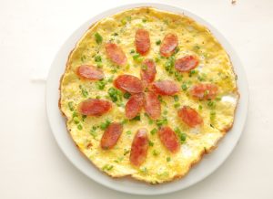 Trứng chiên lạp xưởng