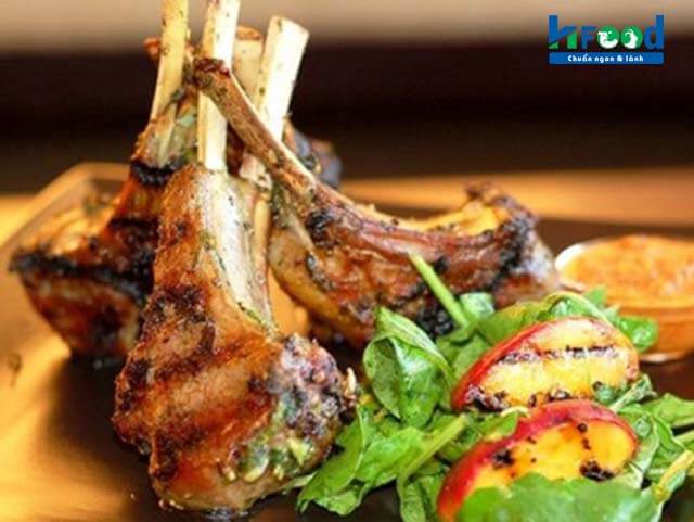 sườn cừu xào chua ngọt