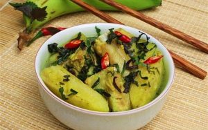 xương dê nấu chuối xanh