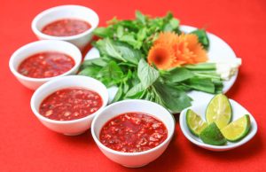Tiết canh dê