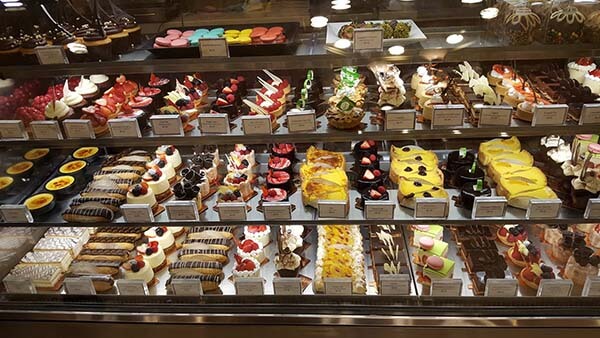 kinh doanh nhà hàng bánh