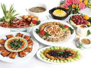 thực đơn liên hoan