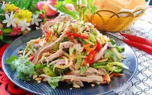 nộm xoài xanh tai heo