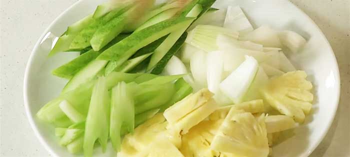 dồi trường xào chua ngọt