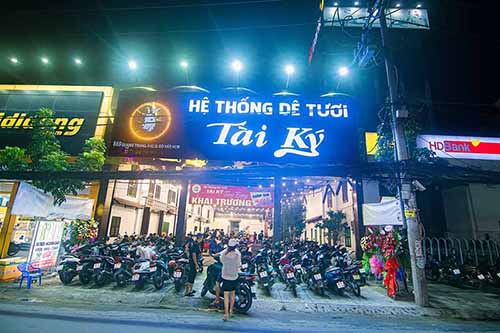 Lẩu dê Tài Ký