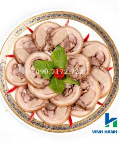 Thịt dê cuộn hấp