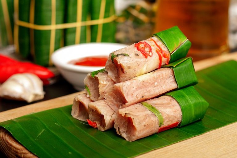 Các loại đặc sản nem chua mọi vùng miền - Vinh Hạnh Food