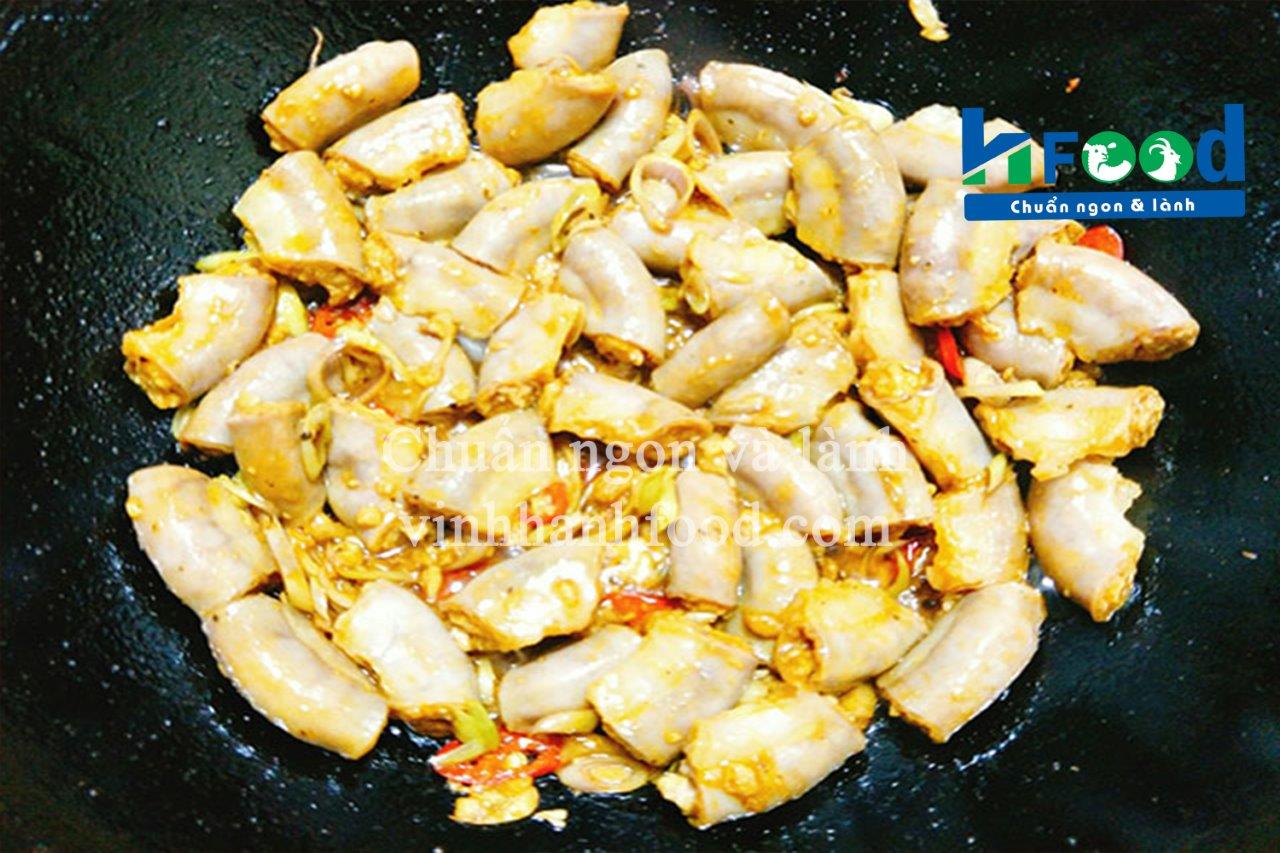 Bộ lòng dê có đắt không