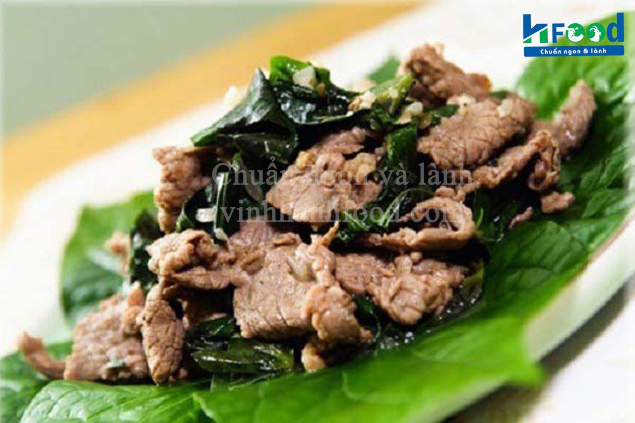Thịt dê xào với rau gì