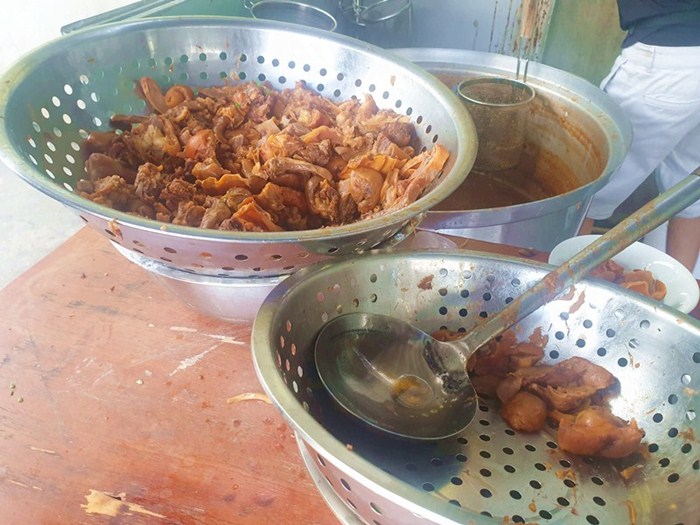 Cách nấu hủ tiếu dê ngon