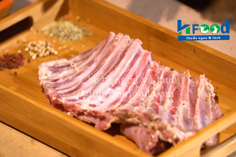 Thịt dê nhập khẩu mang đến cảm giác tươi mới ngay từ lần chạm đầu tiên