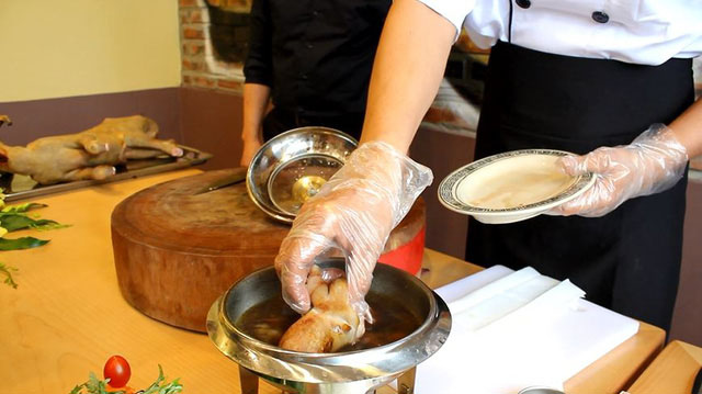 Sơ chế ngọc dương dê trước khi chế biến