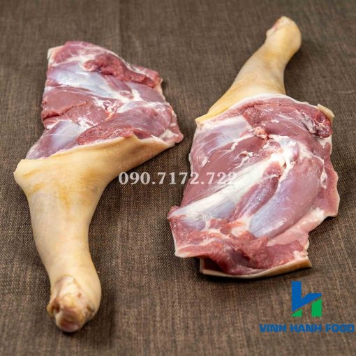 Đùi dê tươi phù hợp để cắt miếng áp chảo